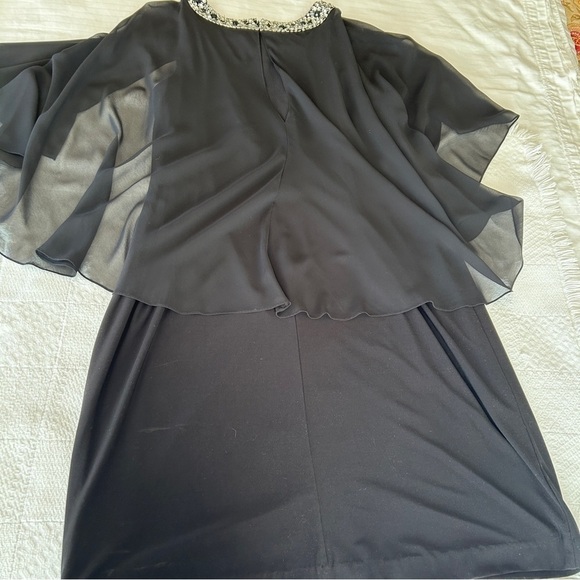 Alex Evenings Dress Black Crystal Neckline Chiffon Capelet Shift plus size 20W - Picture 16 of 17